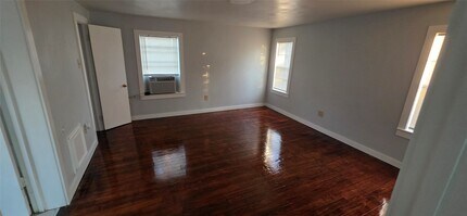 1231 Morris St in Houston, TX - Building Photo - Building Photo