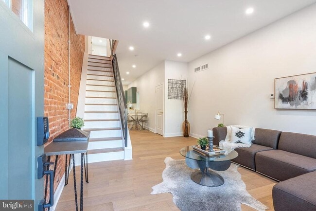 property at 1842 N 4th St