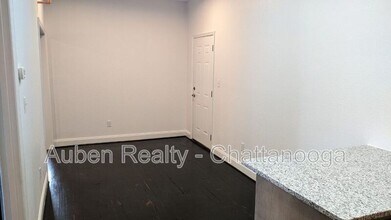 3925 Redding Rd in Red Bank, TN - Building Photo - Building Photo