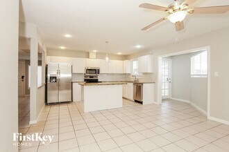 11631 N 58th Dr in Glendale, AZ - Building Photo - Building Photo