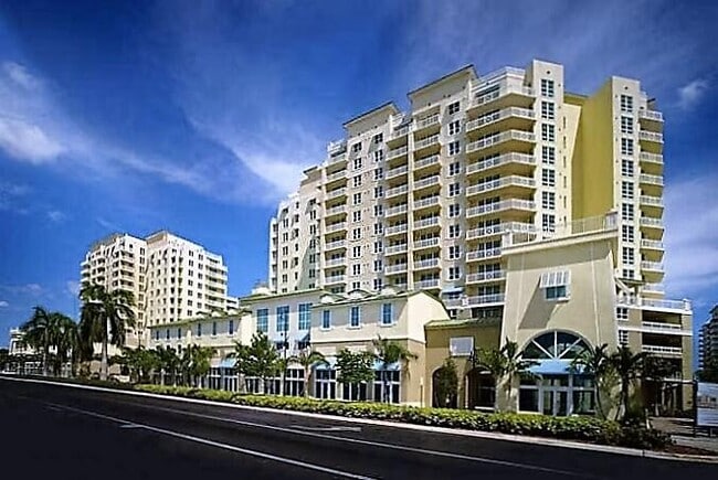 property at 450 N Federal Hwy