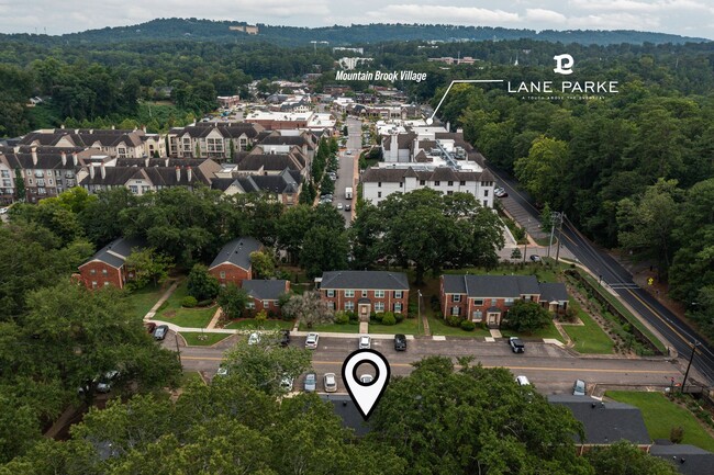 2504 Mountain Brook Cir in Mountain Brook, AL - Building Photo - Building Photo