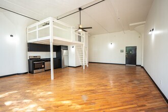 2 Union St in Jersey City, NJ - Building Photo - Building Photo