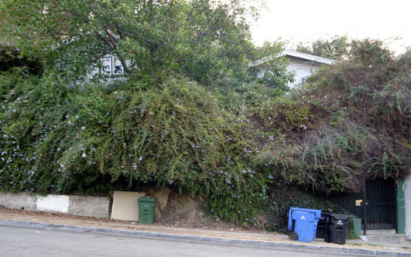 1328 Sutherland St in Los Angeles, CA - Building Photo - Building Photo