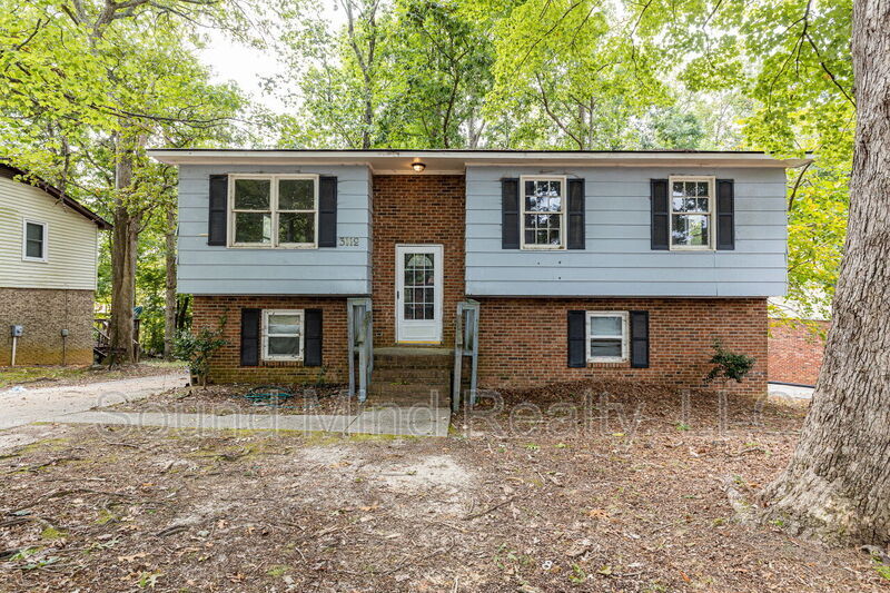 3112 Berry Ct in Raleigh, NC - Building Photo