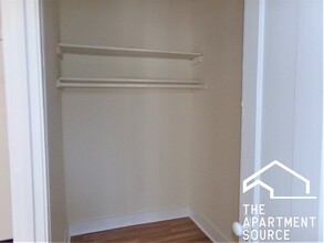 6916 N Lakewood Ave in Chicago, IL - Building Photo - Building Photo