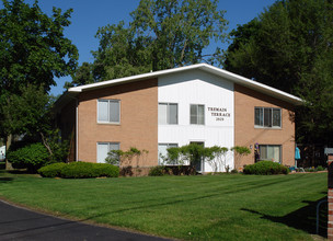 Tremain Terrace in Toledo, OH - Building Photo - Building Photo