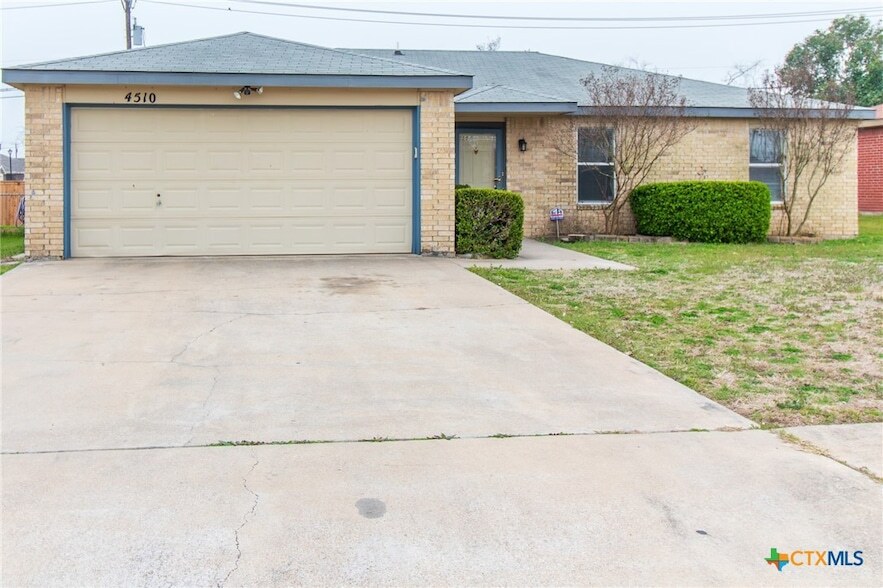 4510 Stallion Dr in Killeen, TX - Building Photo