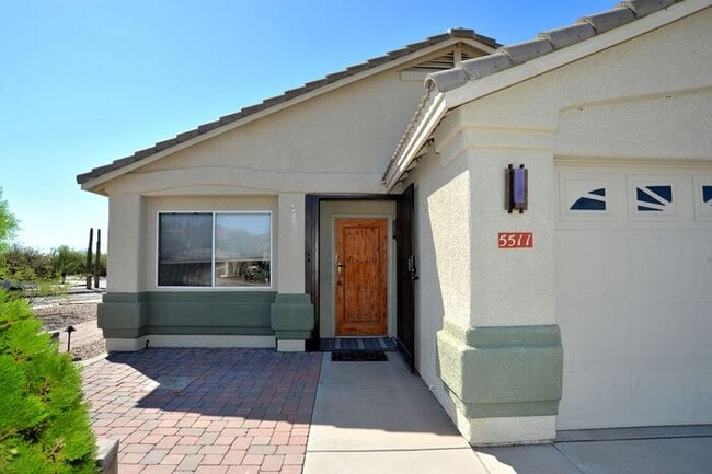5511 W Cochie Springs St in Marana, AZ - Building Photo - Building Photo