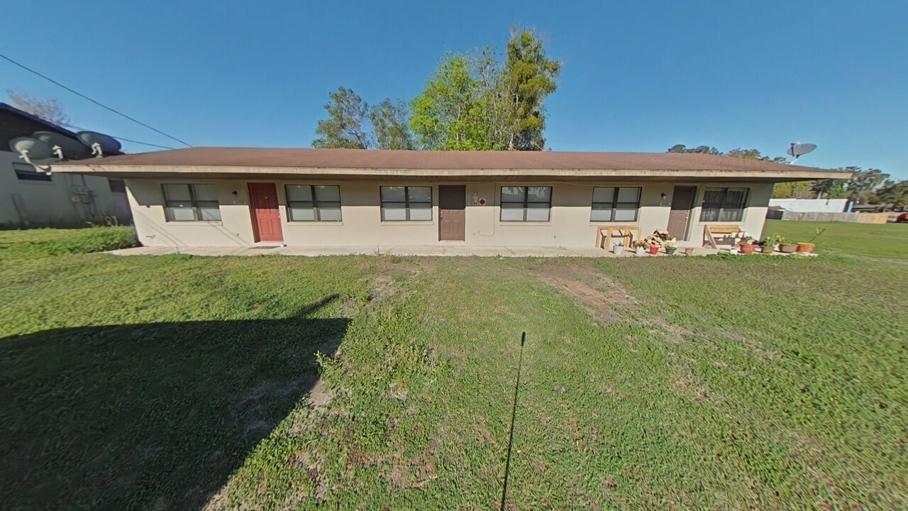 12126 SE 53rd Terrace Rd in Belleview, FL - Building Photo