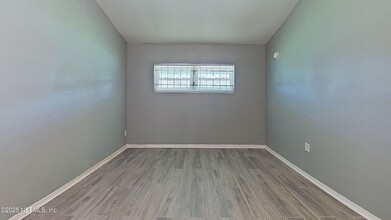 9276 Greenleaf Rd in Jacksonville, FL - Building Photo - Building Photo