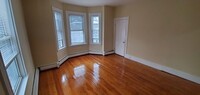 69 Mozart St, Unit 3 in Boston, MA - Building Photo - Building Photo