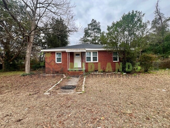 property at 1348 Ramblin Rd