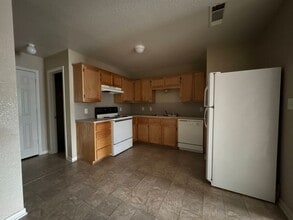 3805 Ys Pak Ct in Killeen, TX - Building Photo - Building Photo