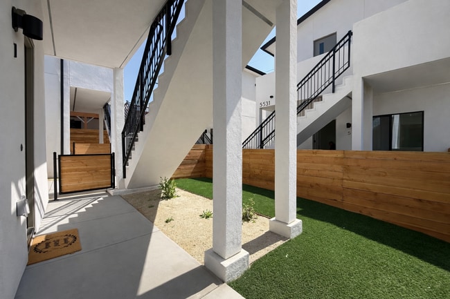 5531 Olvera Ave in San Diego, CA - Building Photo - Building Photo