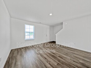 233 Pine Needle Dr in Lexington, NC - Building Photo - Building Photo