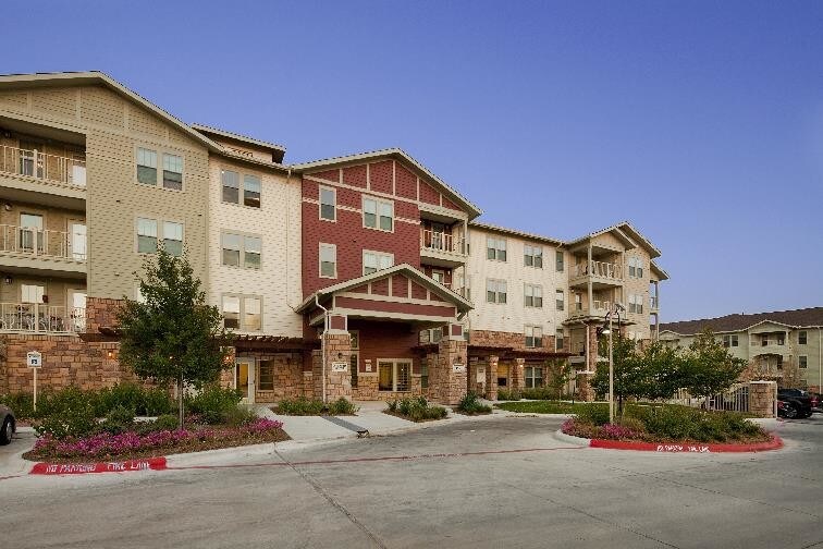 The Mirabella Senior Apartments in San Antonio, TX - Building Photo
