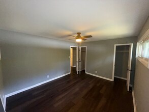 2517 Hart St in Durham, NC - Building Photo - Building Photo