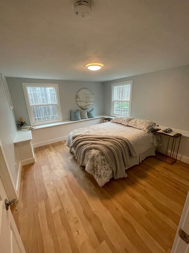 property at 4816 Bond St