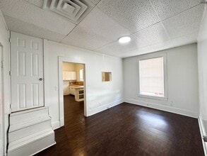 1104 Polk St in Wichita Falls, TX - Building Photo - Building Photo