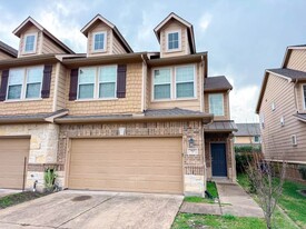 3923 Calgary Cir in Missouri City, TX - Building Photo