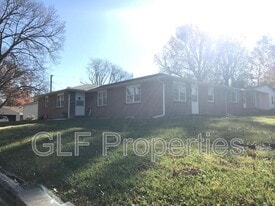 1022 N 7th St in Beatrice, NE - Building Photo