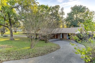 110 La Jolla Dr in Mabank, TX - Building Photo - Building Photo