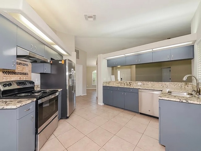 property at 6221 65th Pl E