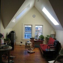 101 Elm St, Unit 3 in Somerville, MA - Foto de edificio - Building Photo