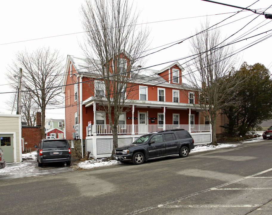 21 Hawkes St in Marblehead, MA - Building Photo