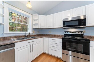 21 Yankee Ave in Bangor, ME - Building Photo - Building Photo