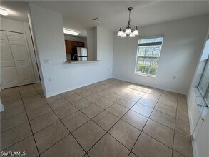 9101 Gervais Cir in Naples, FL - Building Photo - Building Photo