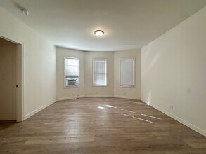 72 Easton St in Boston, MA - Building Photo - Building Photo