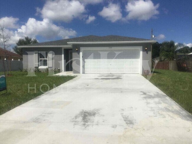 1351 SW Amboy Ave