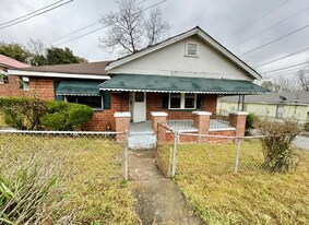 111 11th Ave S in Phenix City, AL - Building Photo