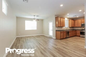 10169 Palazzo Marcelli Ct in Las Vegas, NV - Foto de edificio - Building Photo