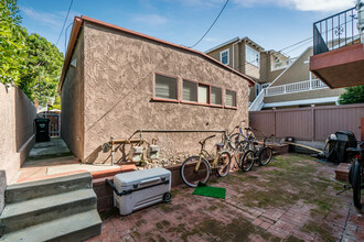 1838 Manhattan Ave in Hermosa Beach, CA - Building Photo - Building Photo