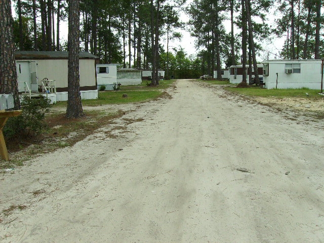 2759 Minnesota Ave in Waycross, GA - Building Photo - Building Photo