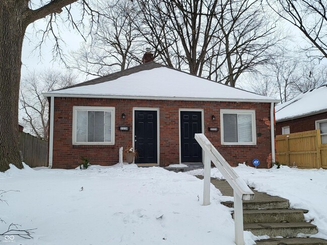 property at 1114 N Dearborn St