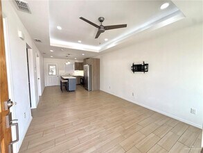 17 B W St in Mission, TX - Building Photo - Building Photo