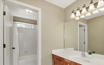 2390 N Pointe Ct in Logan, UT - Building Photo - Building Photo