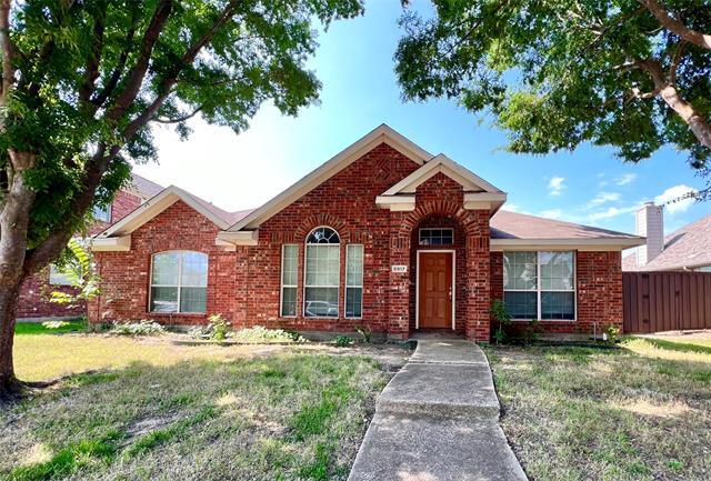 property at 5917 Vineyard Ln