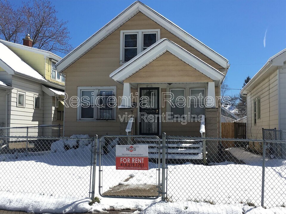 5560 N 40th St in Milwaukee, WI - Building Photo