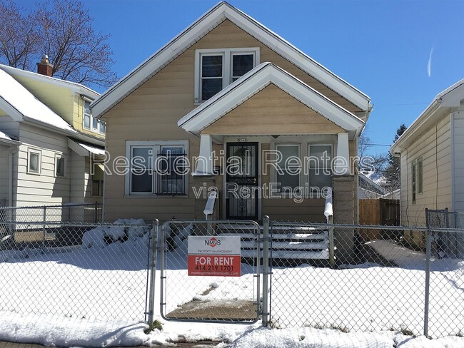 property at 5560 N 40th St
