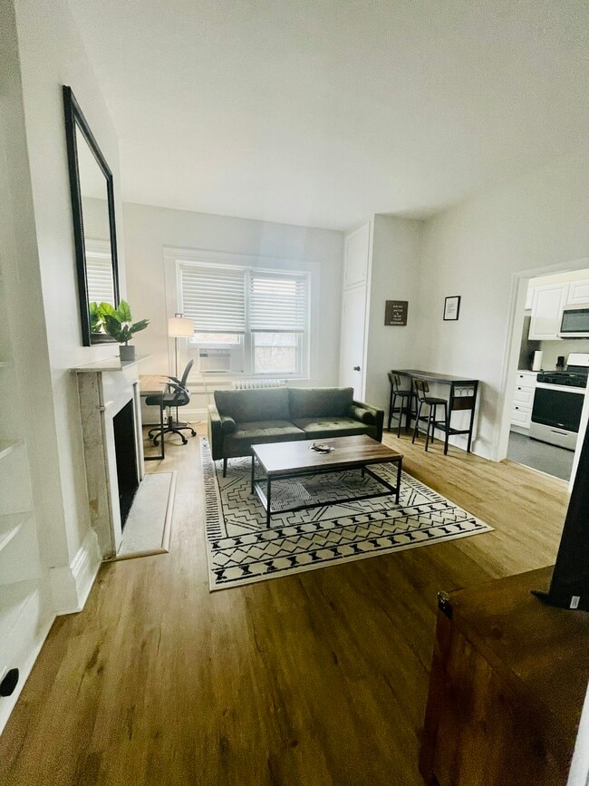 property at 1601 Park Ave