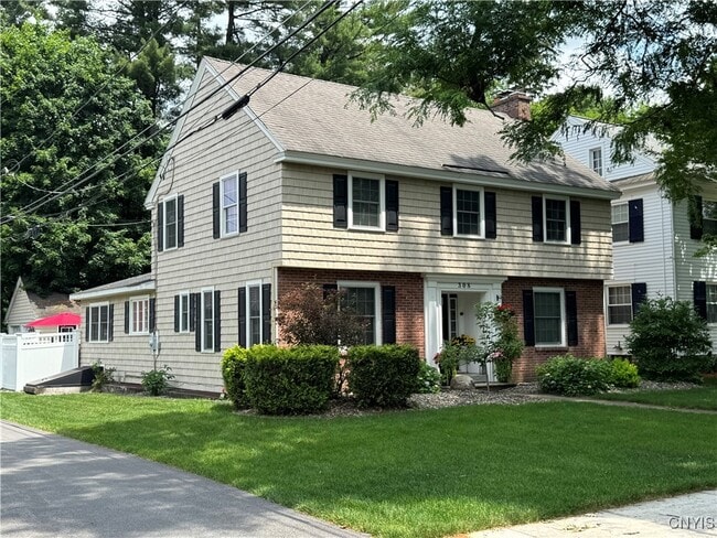 property at 308 W Locust St