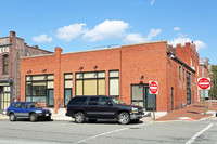 1822 E Franklin St in Richmond, VA - Foto de edificio - Building Photo