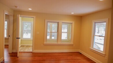 160 W Mill Rd in Washington Township, NJ - Building Photo - Building Photo