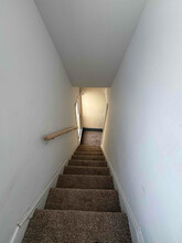 30 1/2 E Abbott St in Lansford, PA - Building Photo - Building Photo