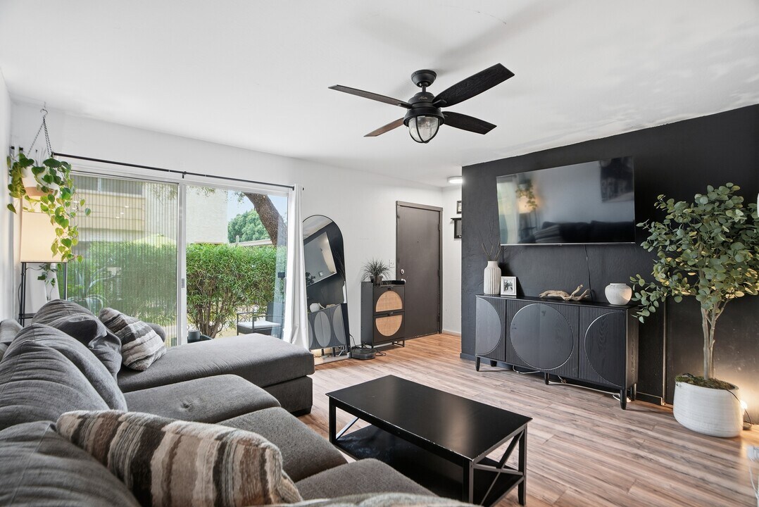 4630 N 68th St, Unit 201 in Scottsdale, AZ - Foto de edificio